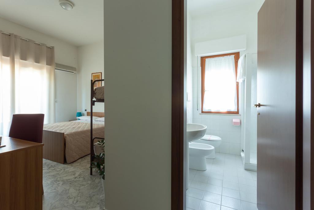 Roma Hotel Pineto Ngoại thất bức ảnh