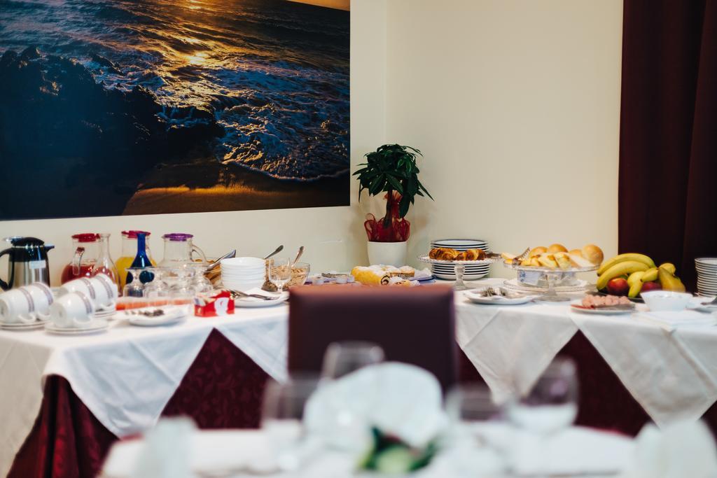 Roma Hotel Pineto Ngoại thất bức ảnh