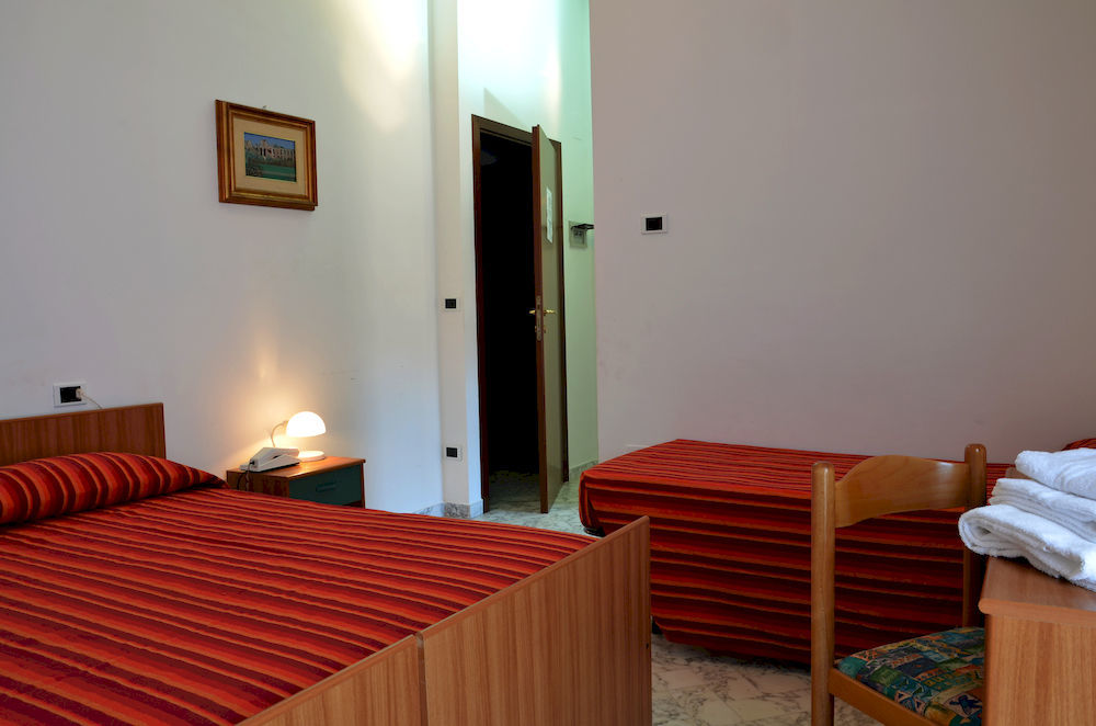 Roma Hotel Pineto Ngoại thất bức ảnh